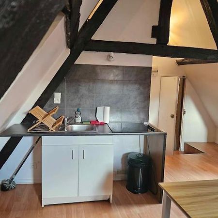 Le Petit Medieval Apartment Montlucon Exterior photo